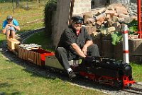 Sonderfahrtag Eisenbahn-Freunde Bad Schönborn e.V.: Vereinsmitglieder unter siche auf dem Gelände (27.09.2009)    manfr-david DSC 0011 2  Sonderfahrtag Eisenbahn-Freunde Bad Schönborn e.V.: Vereinsmitglieder unter siche auf dem Gelände (27.09.2009)  -->