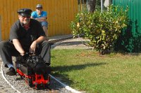 Sonderfahrtag Eisenbahn-Freunde Bad Schönborn e.V.: Vereinsmitglieder unter siche auf dem Gelände (27.09.2009)    manfr-david DSC 0014  Sonderfahrtag Eisenbahn-Freunde Bad Schönborn e.V.: Vereinsmitglieder unter siche auf dem Gelände (27.09.2009)  -->