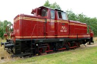 V60 062 rangiert im Bf. Dornum (07.2014)    v60 in dornum umsetzend richtung norden DSC 0137  V60 062 rangiert im Bf. Dornum (07.2014)  --> : Museumseisenbahn, Küstenbahn, Ostfriesland, MKO, Dornum, Norden, Manfred, Detzner, Speyer, Diesellok, V60 062