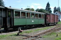 Bahnhof Ochsenhausen - Abgestellte Wagen (2006)  Wagendaten Personenwagen: Nummer: Stg 4047 - Bauart: KB4i - Hersteller: Schweizerische Waggonfabrik Schlieren - Baujahr: 1937 - Fabriknummer: nicht vergeben - Zustand: betriebsfähig    abgestellte-wagen-DSCN5515  Bahnhof Ochsenhausen - Abgestellte Wagen (2006)  Wagendaten Personenwagen: Nummer: Stg 4047 - Bauart: KB4i - Hersteller: Schweizerische Waggonfabrik Schlieren - Baujahr: 1937 - Fabriknummer: nicht vergeben - Zustand: betriebsfähig  --> : Öchsle, Museumsschmalspurbahn, Oberschwaben, Ochsenhausen, Warthausen, Manfred Detzner, Speyer, Personenwagen, Stg 4047, Bauart KB4i, Schweizerische Waggonfabrik, Schlieren