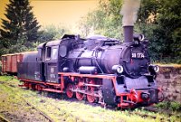 Bahnhof Ochsenhausen - Umsetzen der aus Polen stammenden  Lok 99 1774 (Dia, 1990)  Lokdaten 99 1774:   Bauart: Dh2  - Hersteller: Chranznow/Polen  - Baujahr: 1953 - Fabriknummer: 3059 - Typ: Px 48 - Zustand: unbekannt    br 99 1774  526A4819  Bahnhof Ochsenhausen - Umsetzen der aus Polen stammenden  Lok 99 1774 (Dia, 1990)  Lokdaten 99 1774:   Bauart: Dh2  - Hersteller: Chranznow/Polen  - Baujahr: 1953 - Fabriknummer: 3059 - Typ: Px 48 - Zustand: unbekannt  -->