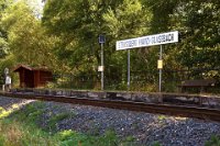 Haltepunkt Strassberg (Harz) Glasebach - Gleisseite (2018-08-19)    526A2914  Haltepunkt Strassberg (Harz) Glasebach - Gleisseite (2018-08-19)  -->