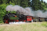 Drei Annen Hohne: BR 99 5902 und BR 99 5901 vor dem Traditionszug Richtung Brocken (2012)    3annen-traditionszug-DSC 0414  Drei Annen Hohne: BR 99 5902 und BR 99 5901 vor dem Traditionszug Richtung Brocken (2012)  -->