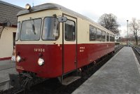 Gernrode: BR 187 013-8 (2007)    gernrode-vt197013-8-vorn-links-01  Gernrode: BR 187 013-8 (2007)  --> : Harzer Schmalspurbahnen, HSB, Manfred Detzner, Speyer, Bahnhof, Empfangsgebäude, Bhf, Bf, Gernrode, Triebwagen, Dieseltriebwagen, BR 187 013-8, 187 013-8